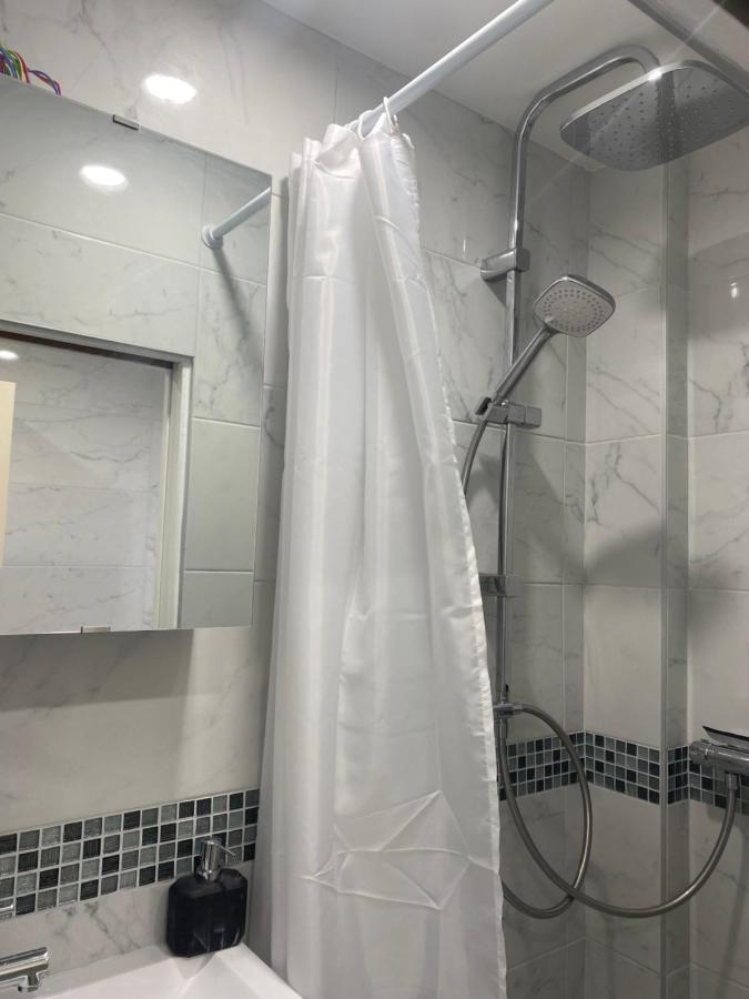 Agiahouse - * Aubervilliers
